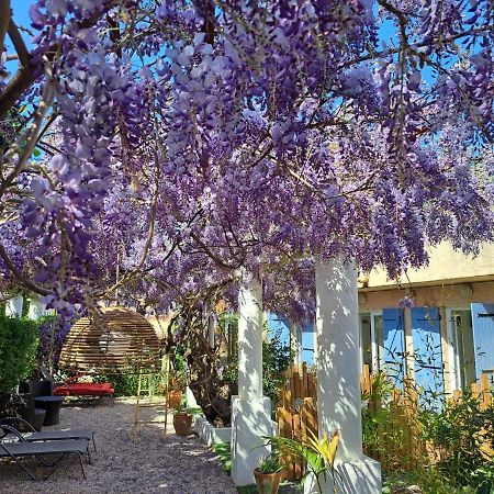 Chez Louis Hotel Les Issambres Luaran gambar